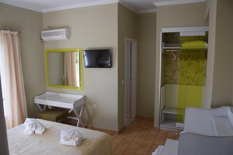Hotel Sunny Garden Nydri  Zewnętrze zdjęcie