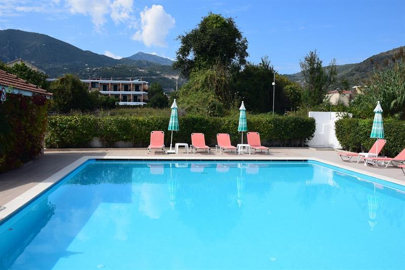 Hotel Sunny Garden Nydri  Zewnętrze zdjęcie
